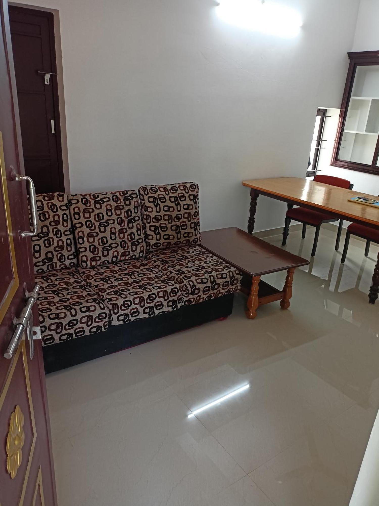 Space Villa Homestay Irimbranallur Zewnętrze zdjęcie